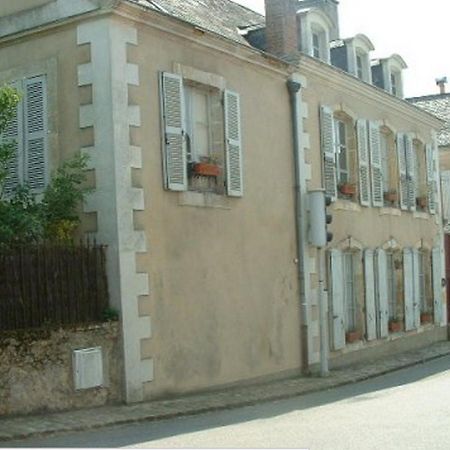 Chambres D'Hotes Le Pont Romain Montfort-le-Gesnois Экстерьер фото